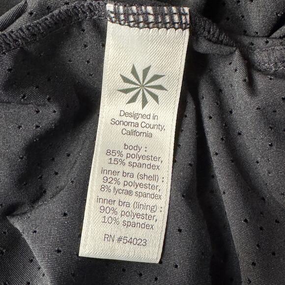 Athleta X-Large Full Force 2-in-1 Tank Top Perforated Criss-Cross Stretch Black - Picture 9 of 10